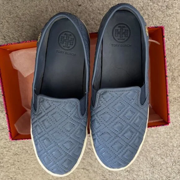 Tory Burch Jesse Quilted Leather Slip-On Sneakers Size 9 Blue, EUC - Picture 1 of 6
